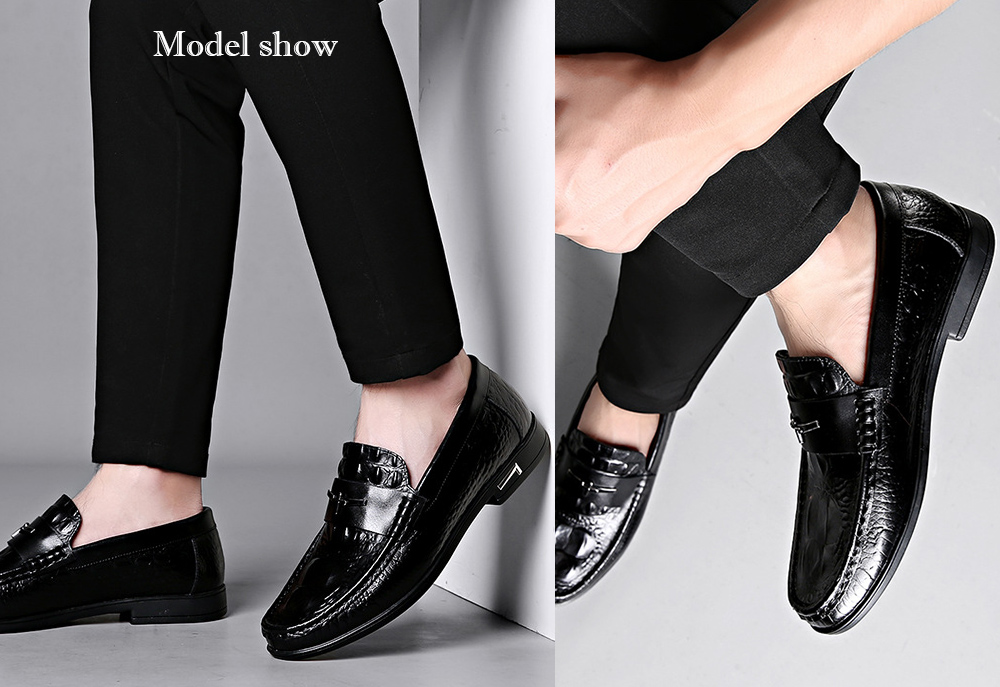 Men's Casual Shoes model show